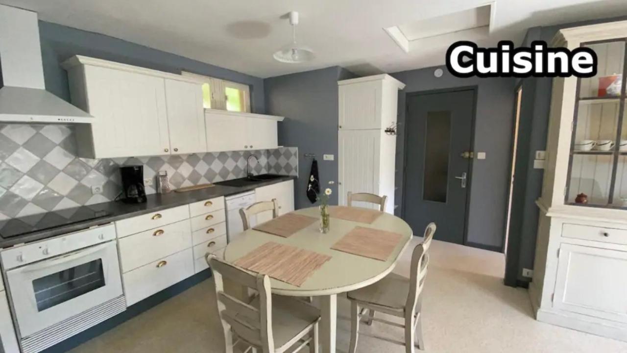 Appartement Aux Sources De La Chabanne Saint-Hilaire-les-Courbes Eksteriør bilde